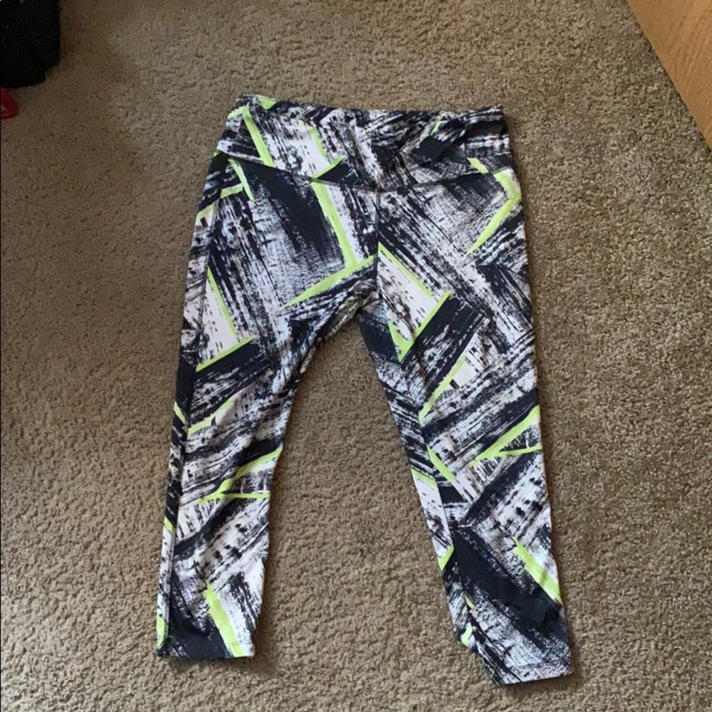 Athletic pants